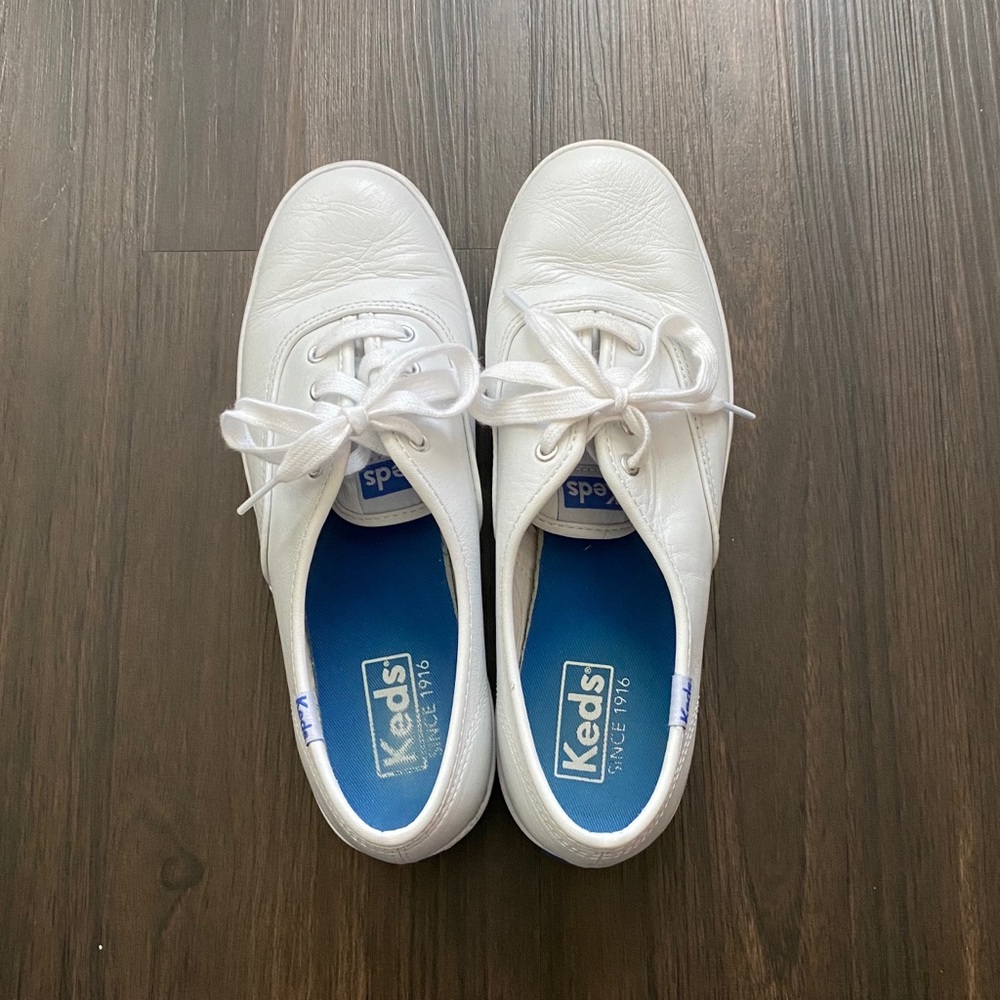 Keds leather sneakers size 6.5